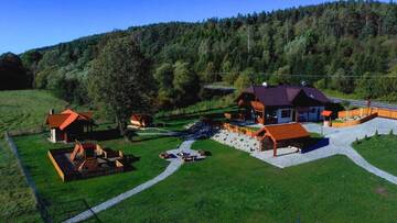 Фотографии Виллы Zakątek nad Wiarem г. Wojtkowa (Польша) №1 Фото Виллы Zakątek nad Wiarem г. Wojtkowa 1